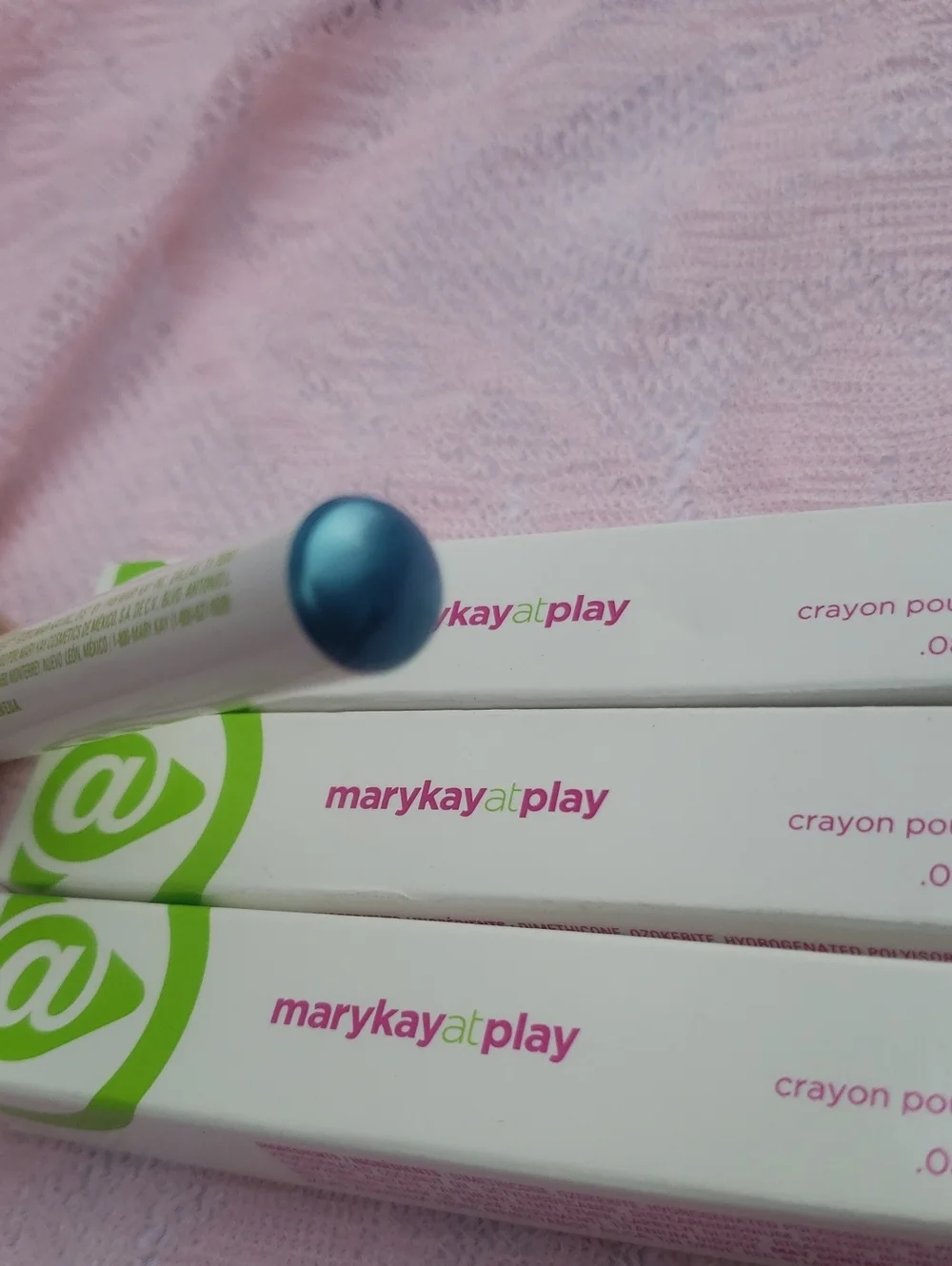 NIB Mary Kay At Play Eye Crayon 